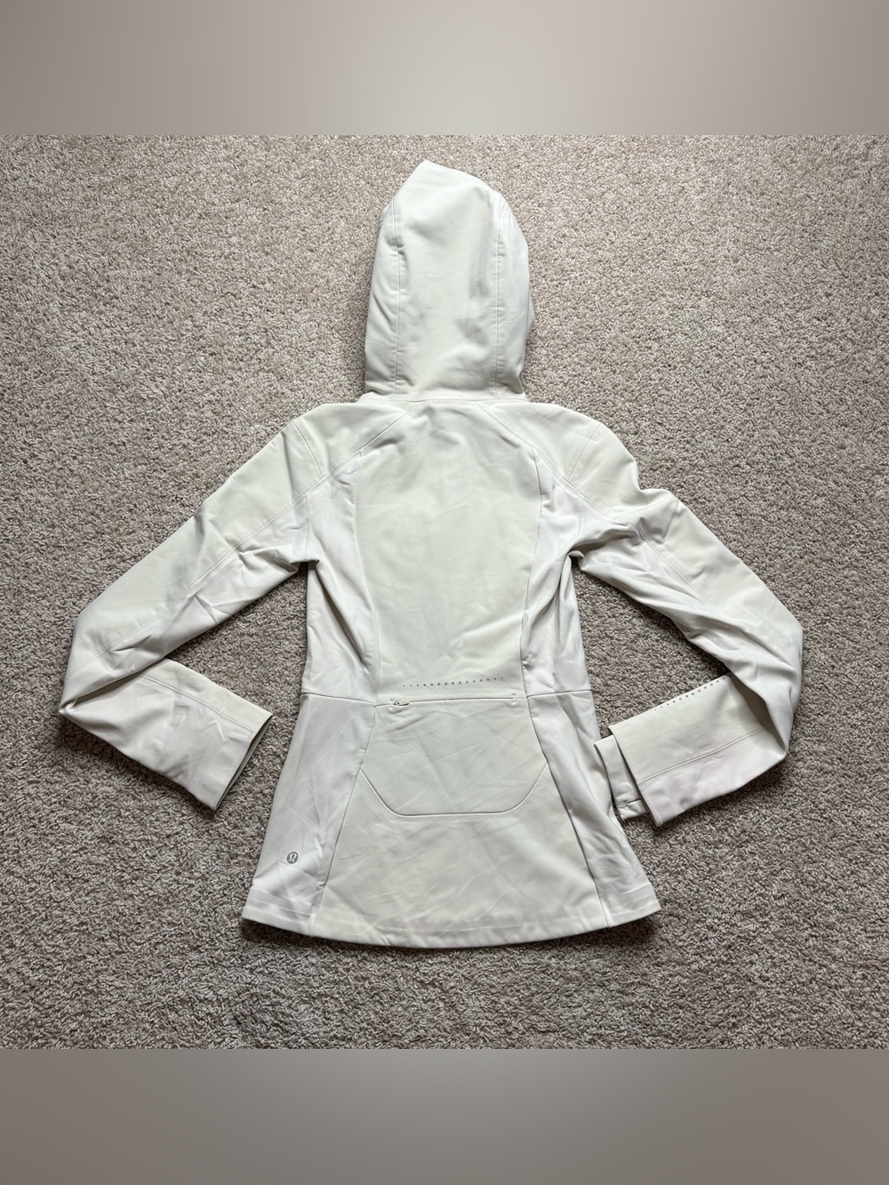 Lululemon Cross Chill Jacket *RepelShell - Picture 2 of 8